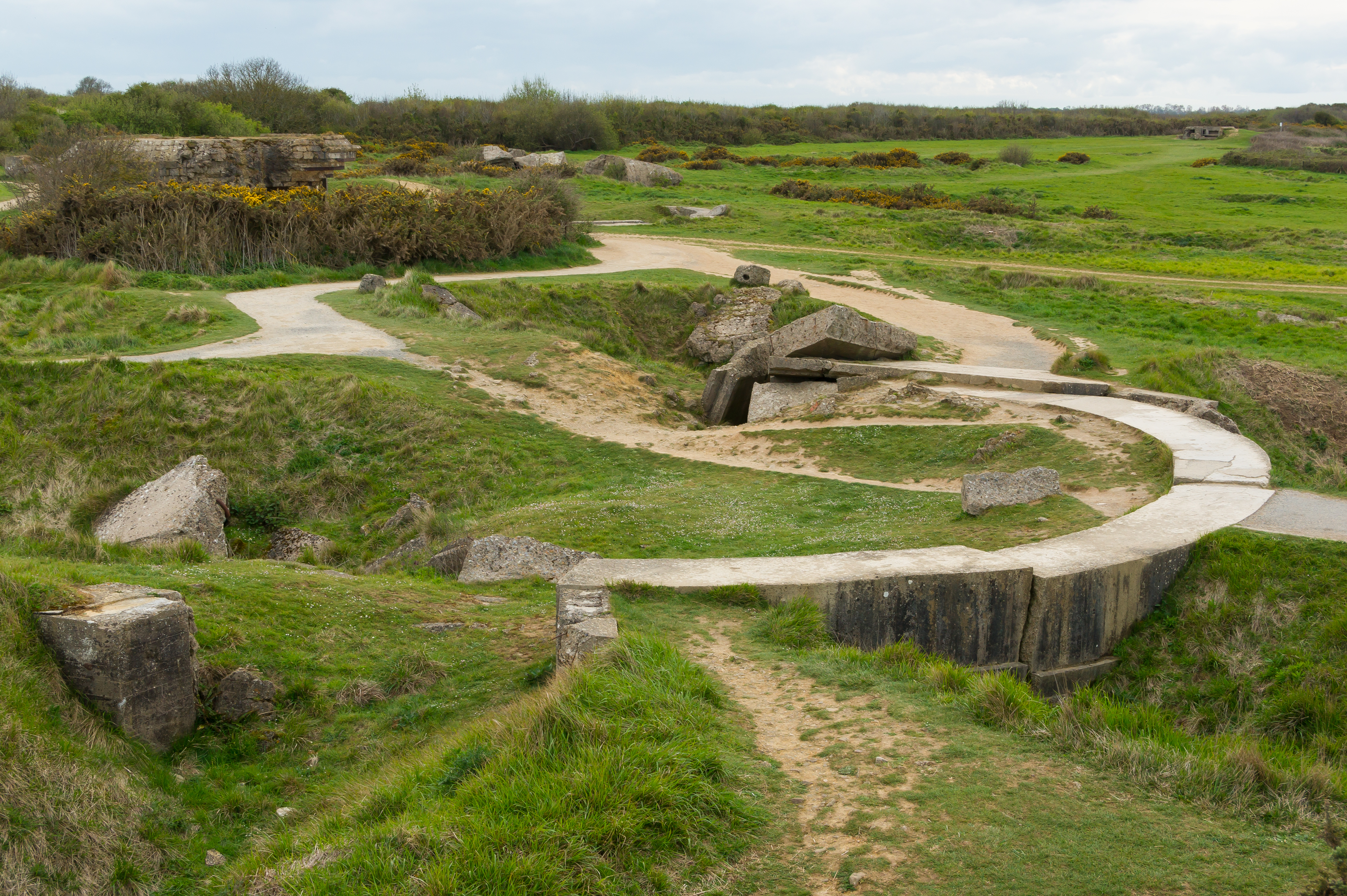 Free download high resolution image - free image free photo free stock image public domain picture -battlefield of the Pointe du Hoc