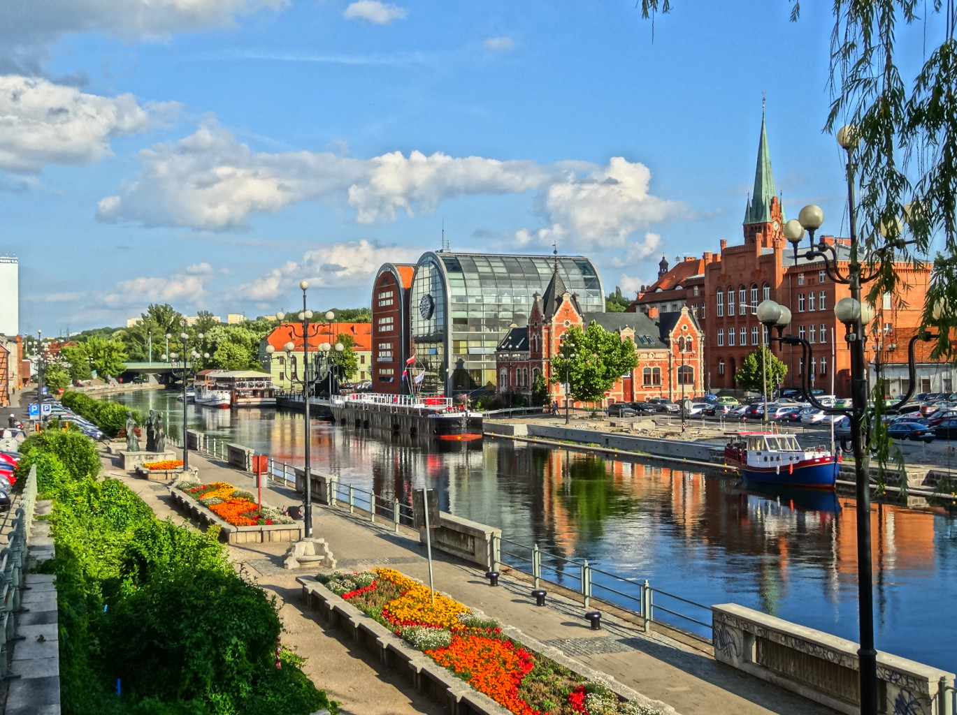 Free download high resolution image - free image free photo free stock image public domain picture -View of the Brda River and historical building in Bydgoszcz