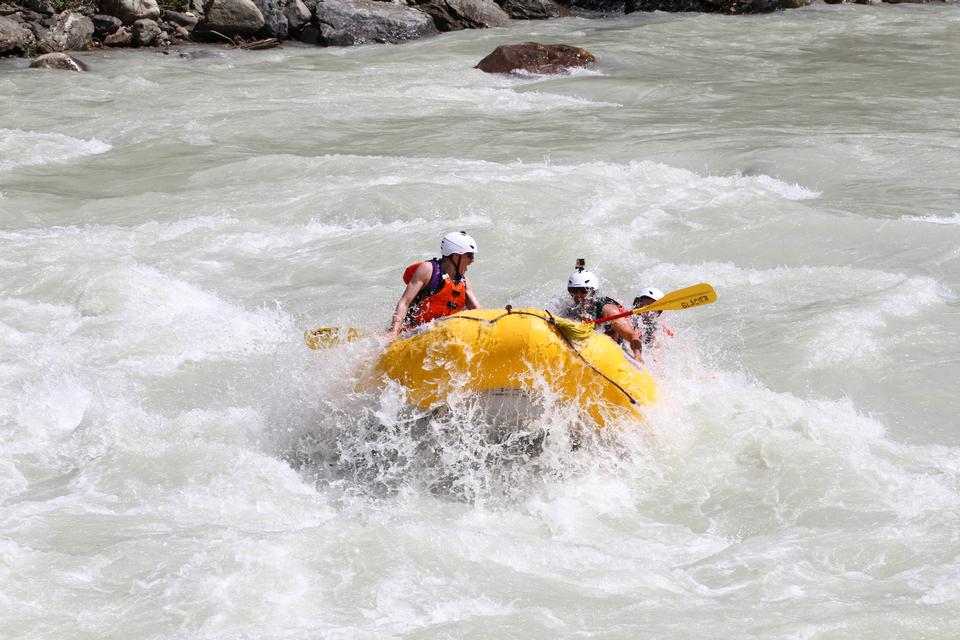 Free download high resolution image - free image free photo free stock image public domain picture  Group of happy people with guide whitewater rafting