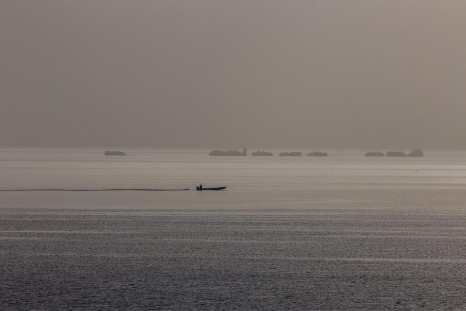 Free download high resolution image - free image free photo free stock image public domain picture  fishings vessels not far from coast