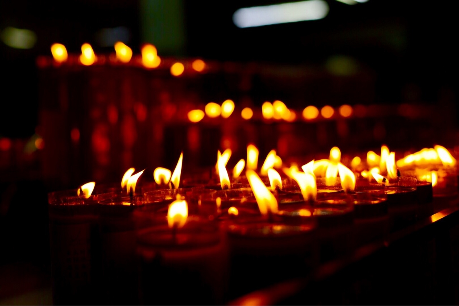 Free download high resolution image - free image free photo free stock image public domain picture -Group of burning candles on black background