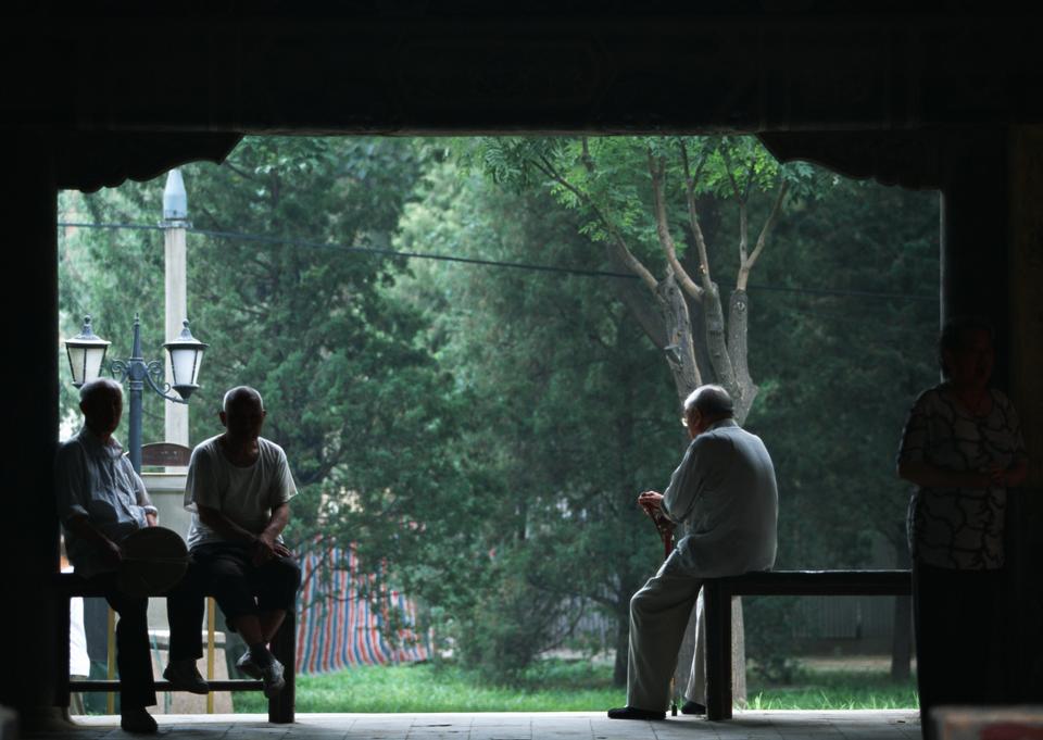 Free download high resolution image - free image free photo free stock image public domain picture  An old musician plays the erhu