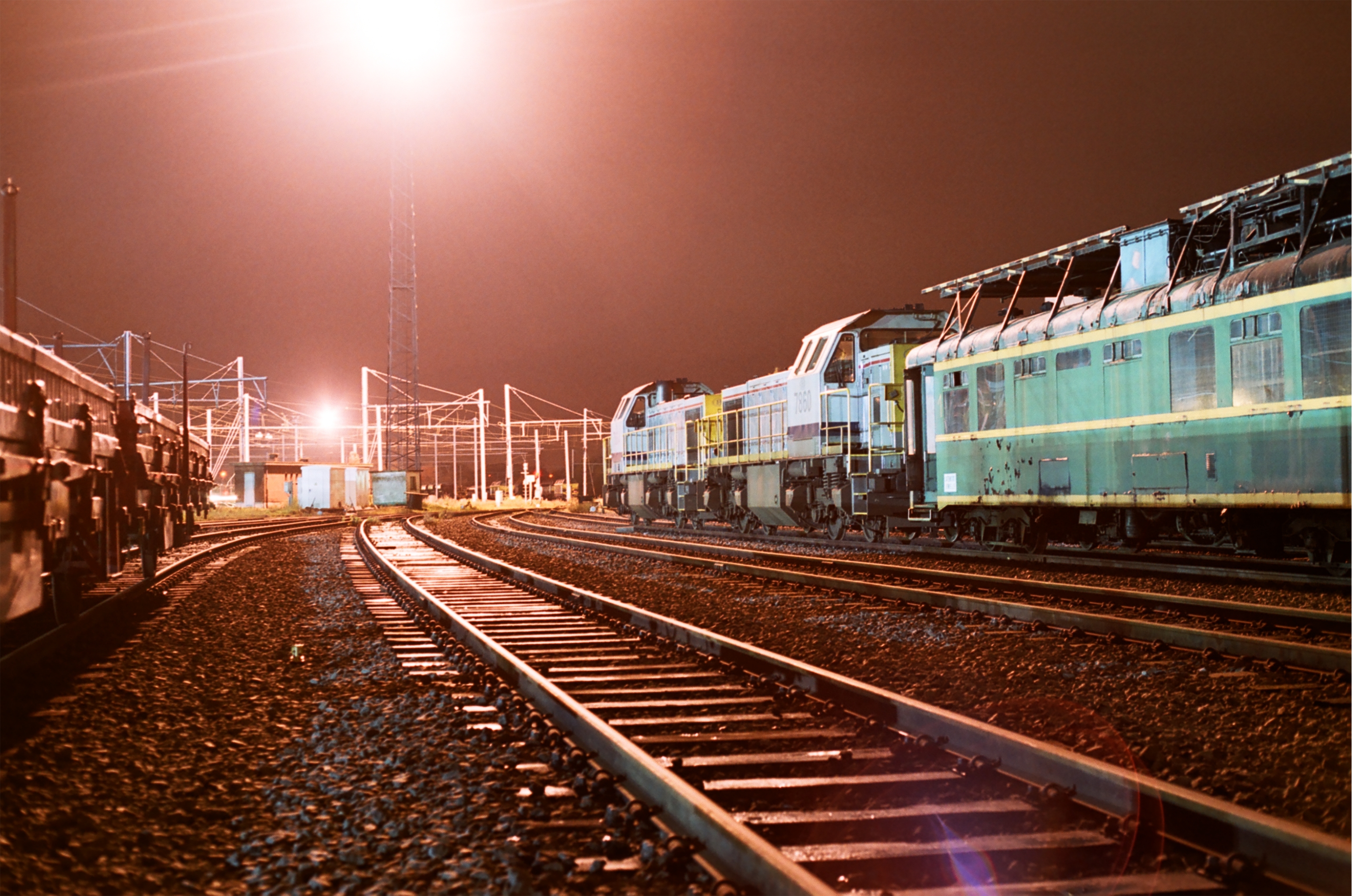 Free download high resolution image - free image free photo free stock image public domain picture -Freight Station with trains