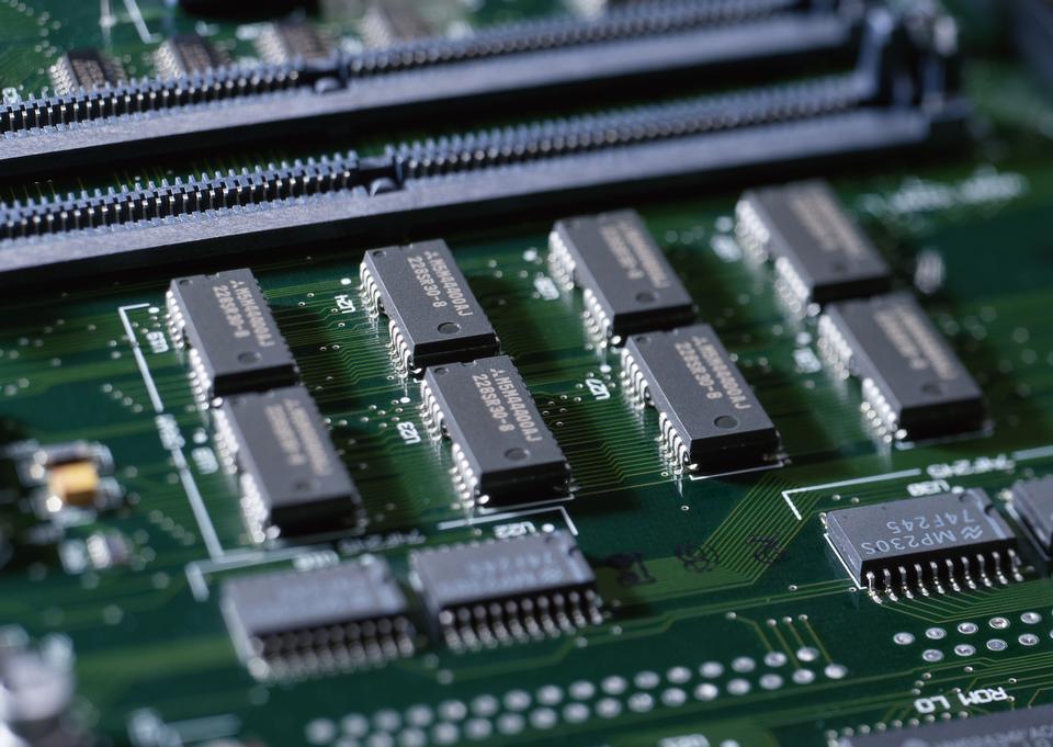 Free download high resolution image - free image free photo free stock image public domain picture  Chips on a green PCB