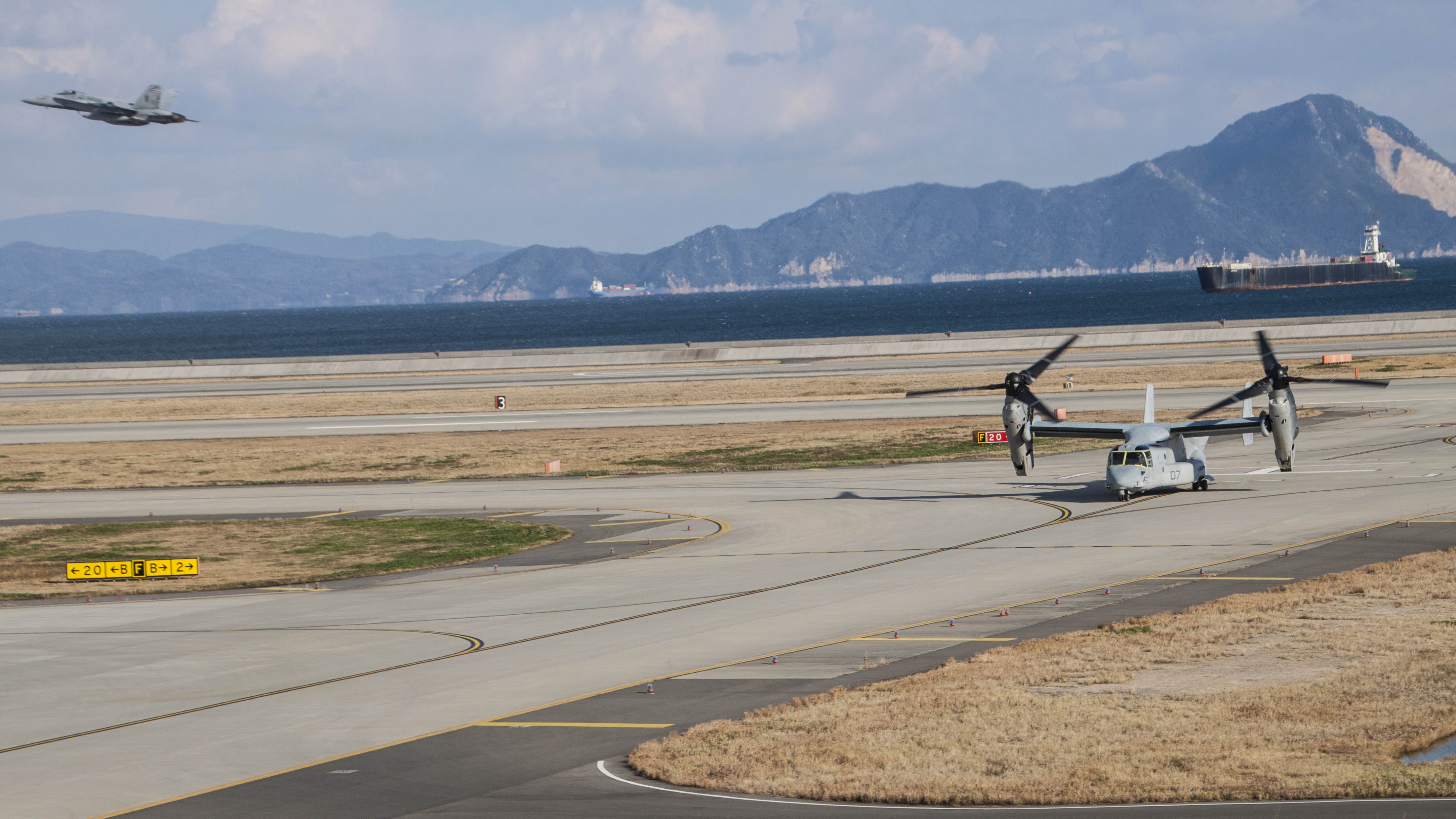 Free download high resolution image - free image free photo free stock image public domain picture -MV-22B Osprey with Marine Medium Tiltrotor