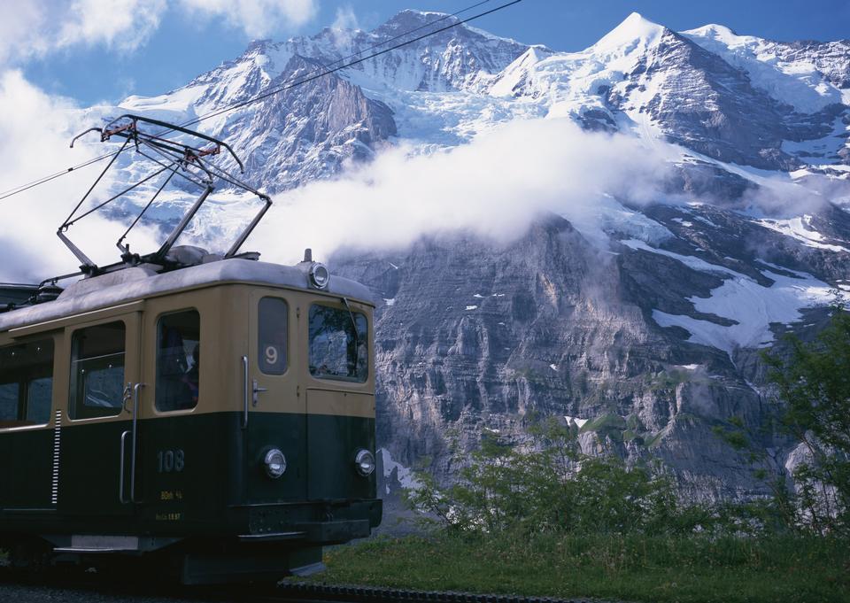 Free download high resolution image - free image free photo free stock image public domain picture  Train in Swiss Alps