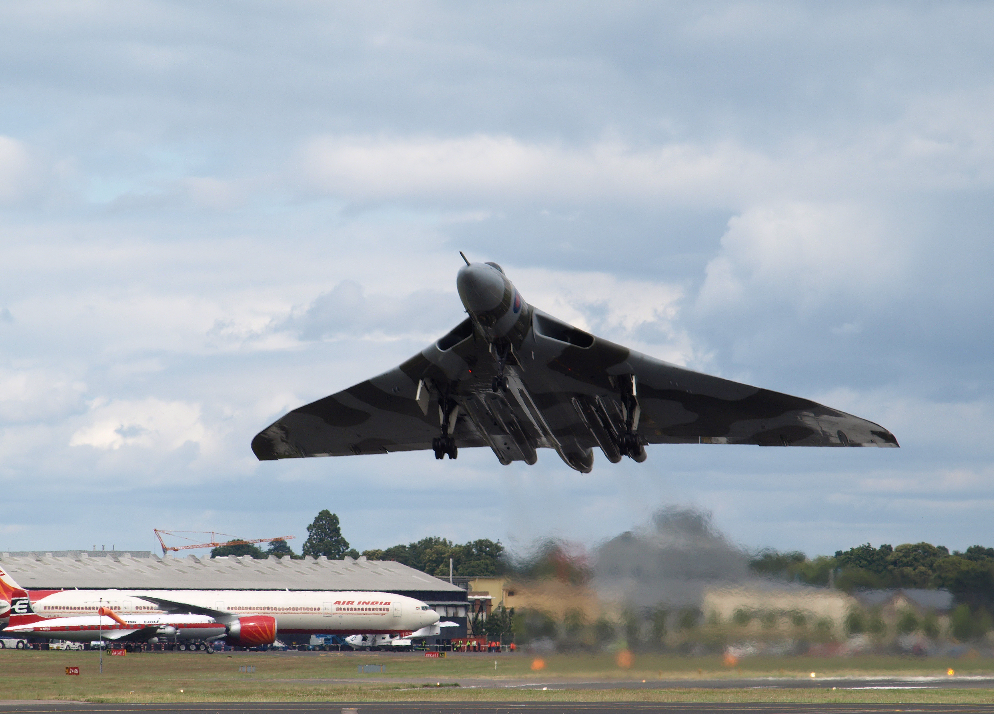 Free download high resolution image - free image free photo free stock image public domain picture -Vulcan taking off at the Farnborough