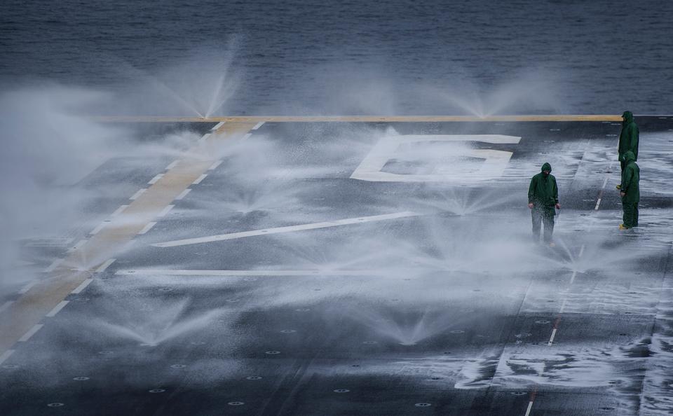 Free download high resolution image - free image free photo free stock image public domain picture  forming foam stations on the flight deck