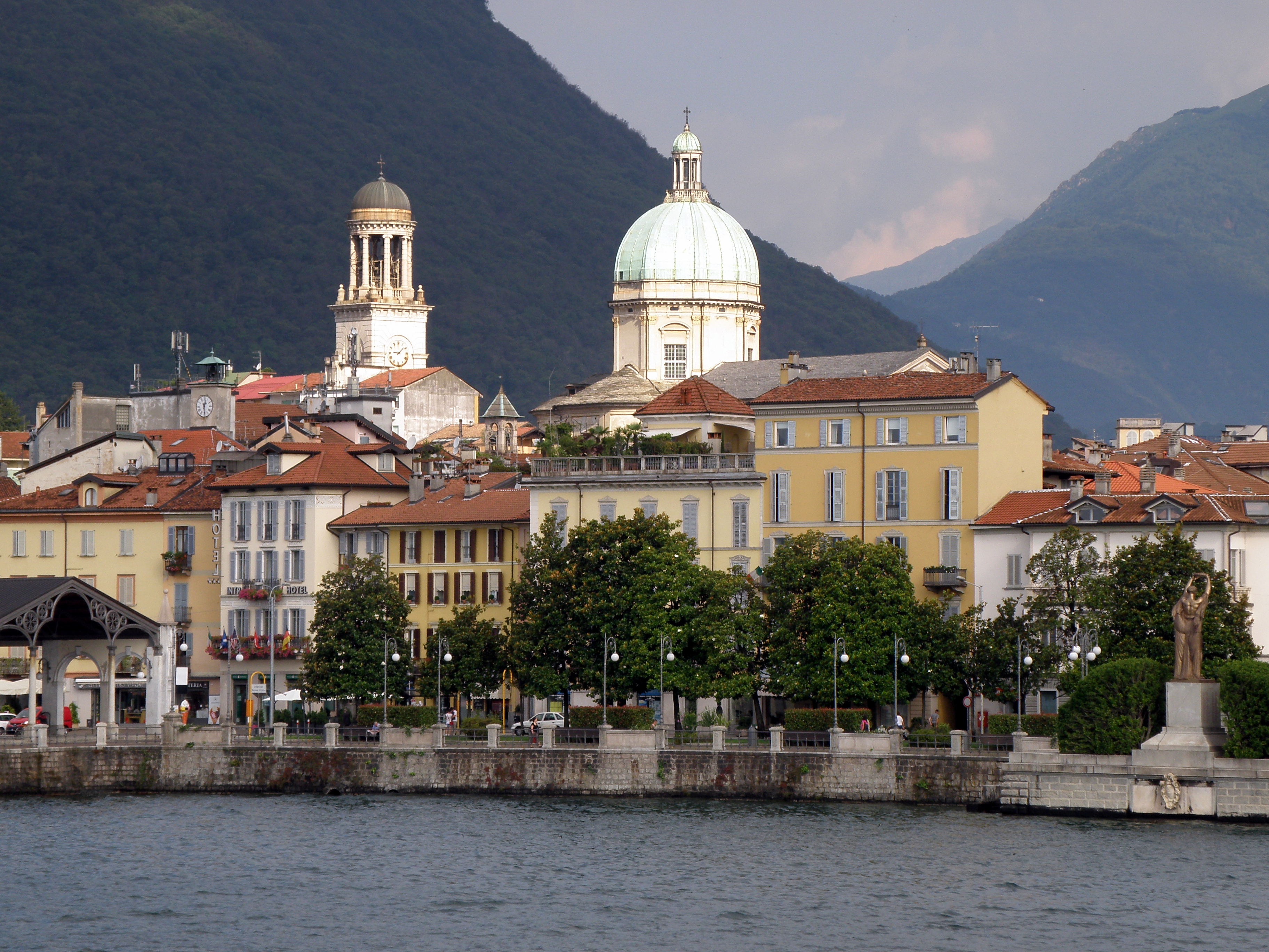 Free download high resolution image - free image free photo free stock image public domain picture -Small boats harbor in Laveno, Italy