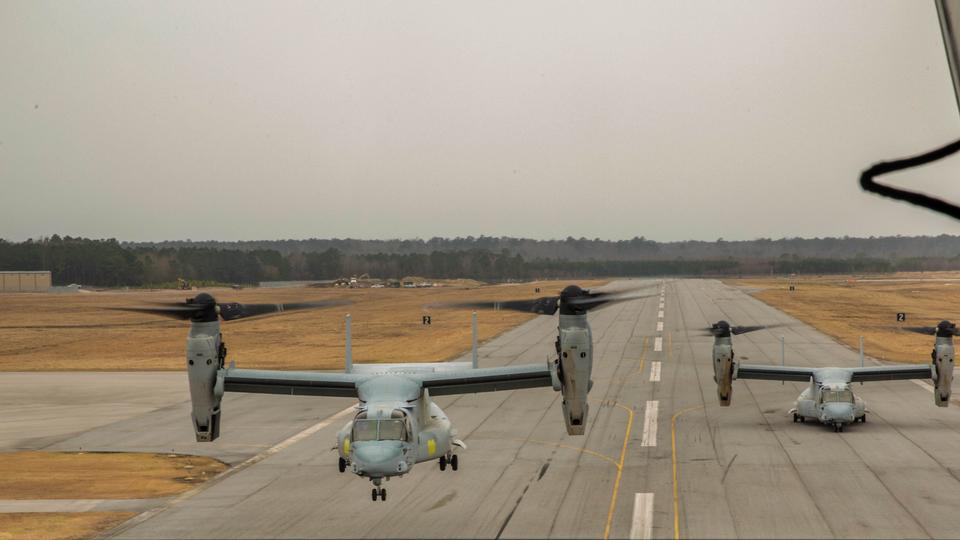 Free download high resolution image - free image free photo free stock image public domain picture  Two MV-22B Ospreys with Marine Medium Tiltrotor  take off