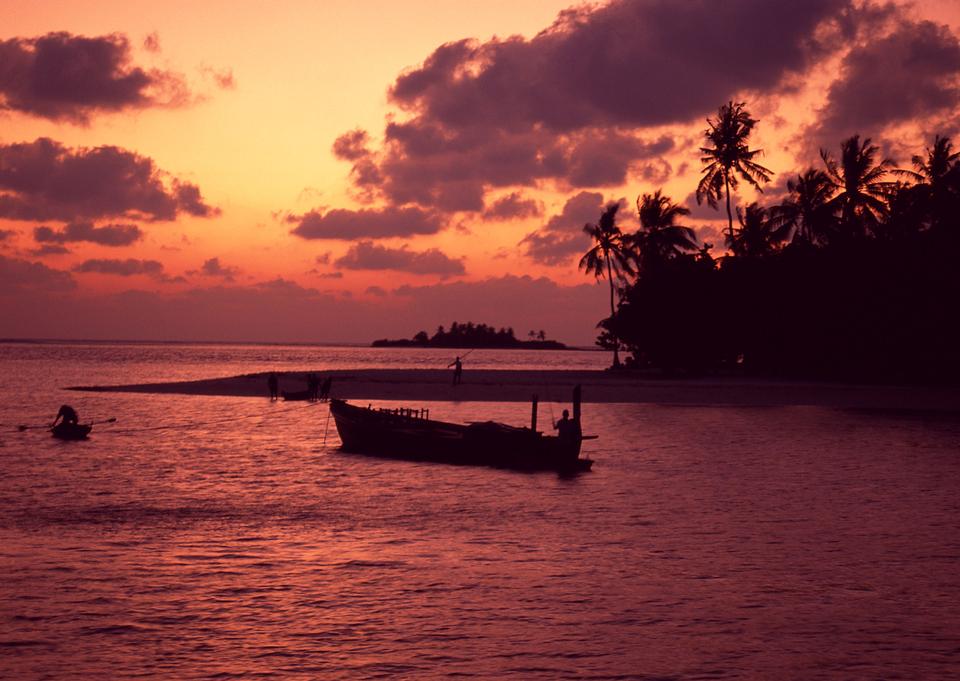 Free download high resolution image - free image free photo free stock image public domain picture  Sunset with an fishing boat