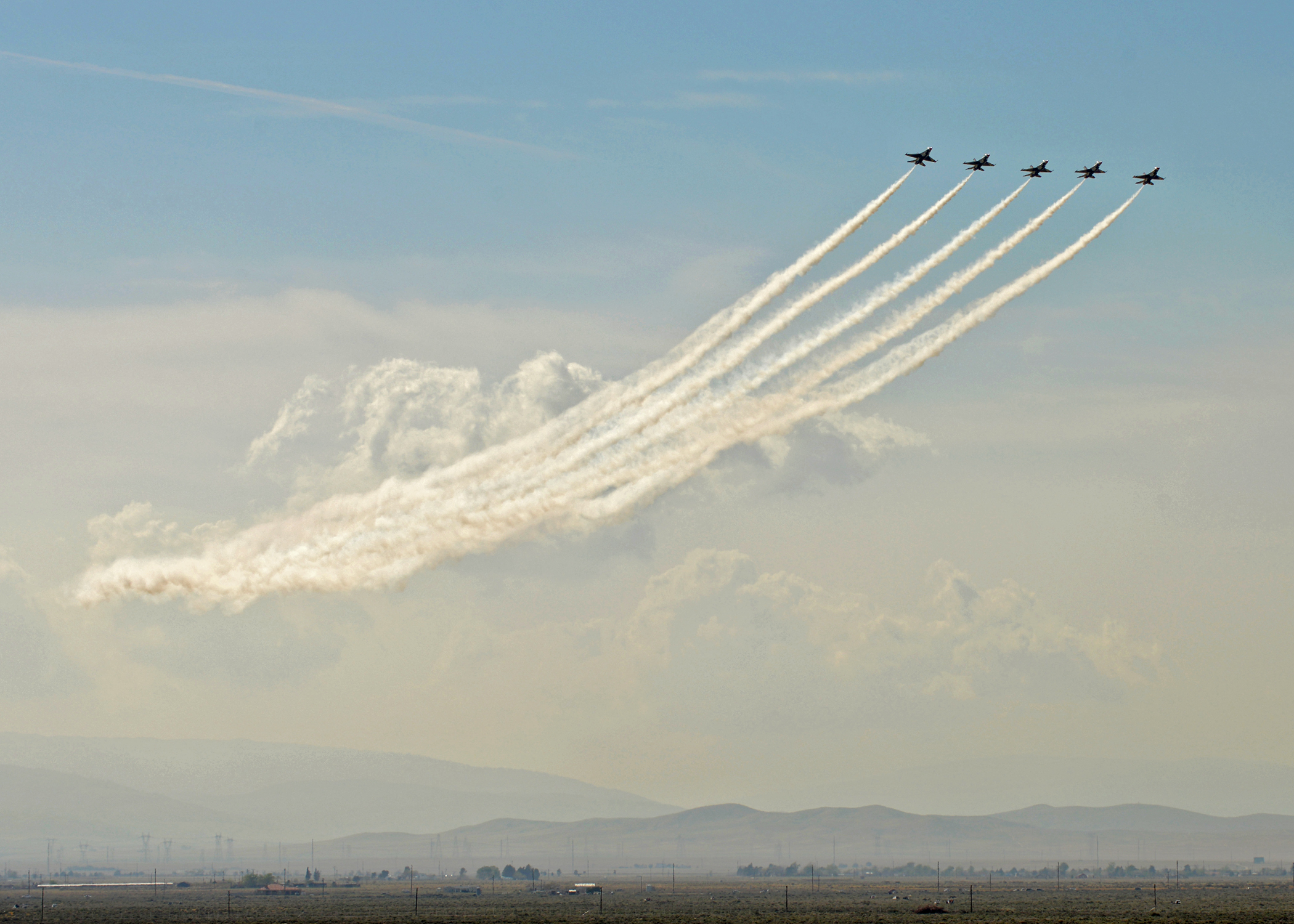 Free download high resolution image - free image free photo free stock image public domain picture -US Air Force Thunderbirds fly