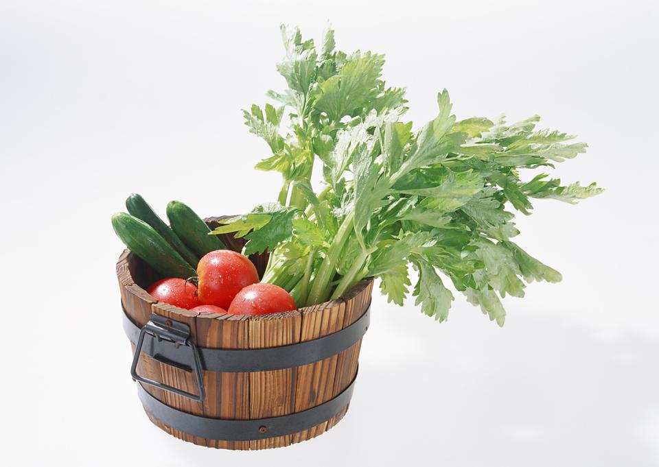 Free download high resolution image - free image free photo free stock image public domain picture  Composition with raw vegetables and basket