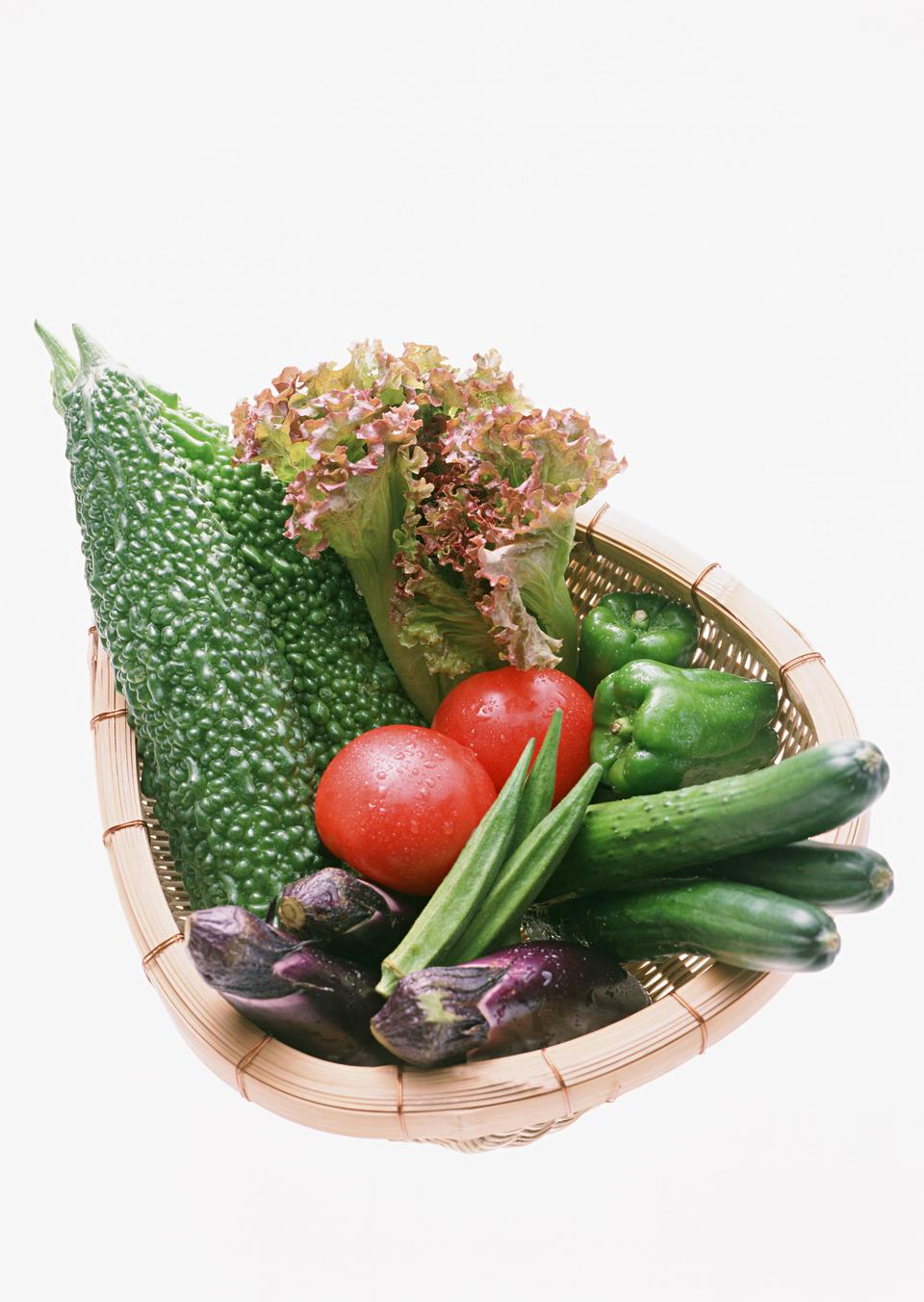 Free download high resolution image - free image free photo free stock image public domain picture  Composition with raw vegetables and wicker basket