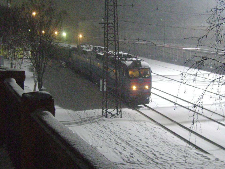 Free download high resolution image - free image free photo free stock image public domain picture  Train at railroad crossing in winter