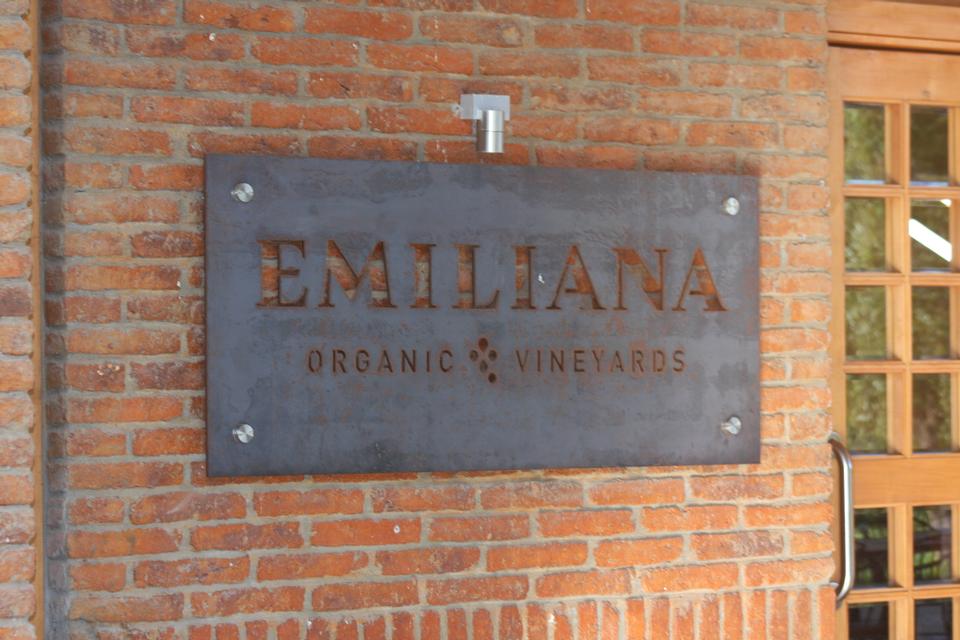 Free download high resolution image - free image free photo free stock image public domain picture  Emiloana vineyard sign