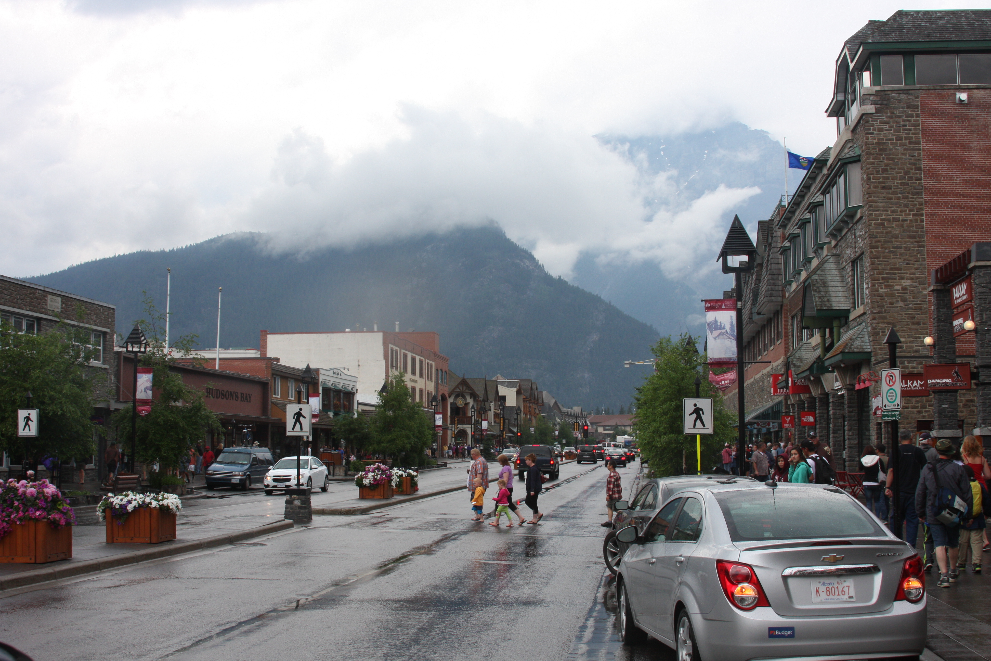 Free download high resolution image - free image free photo free stock image public domain picture -Banff Avenue shops Alberta, Canada