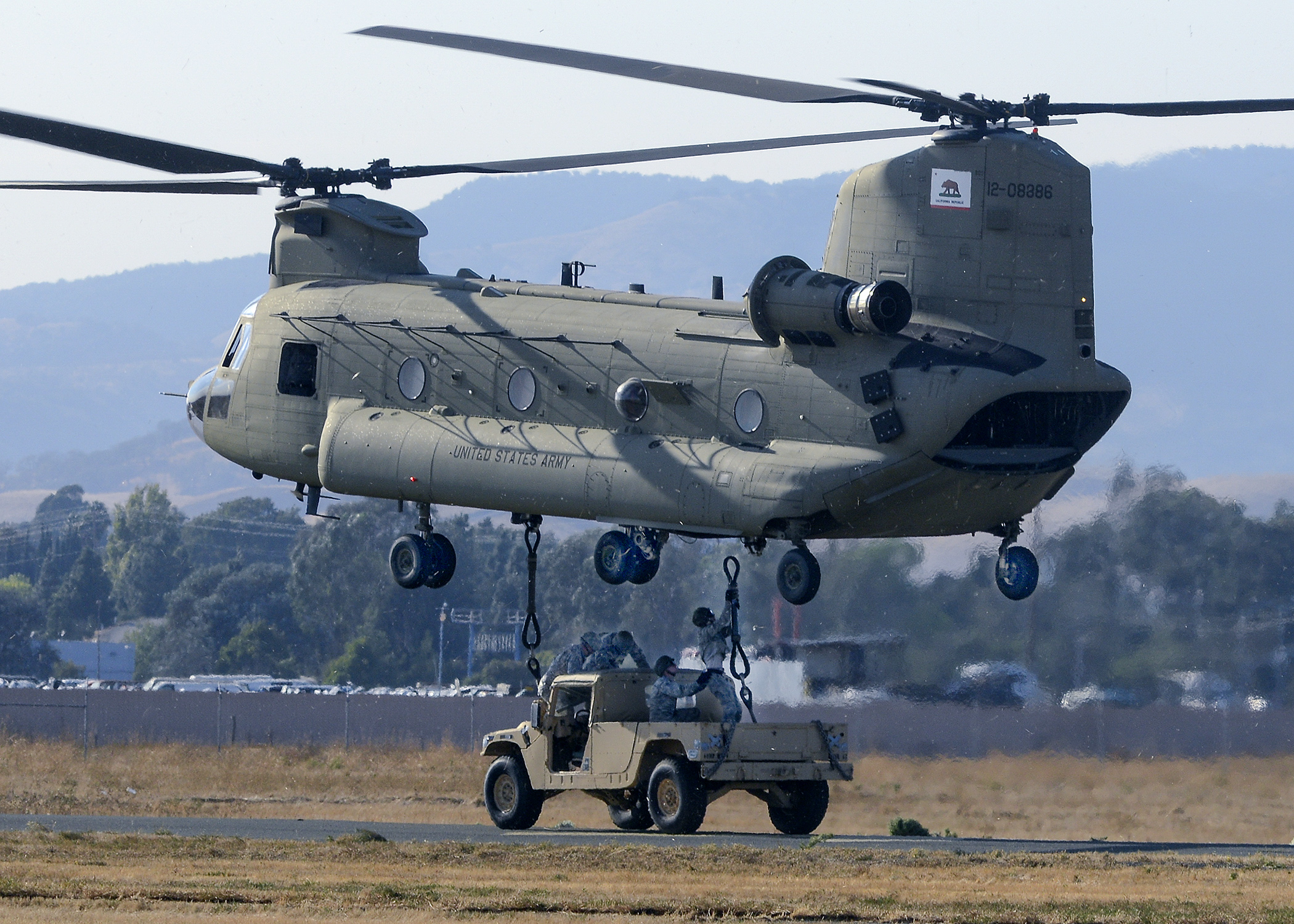 Free download high resolution image - free image free photo free stock image public domain picture -CH-47 Chinook Hookup