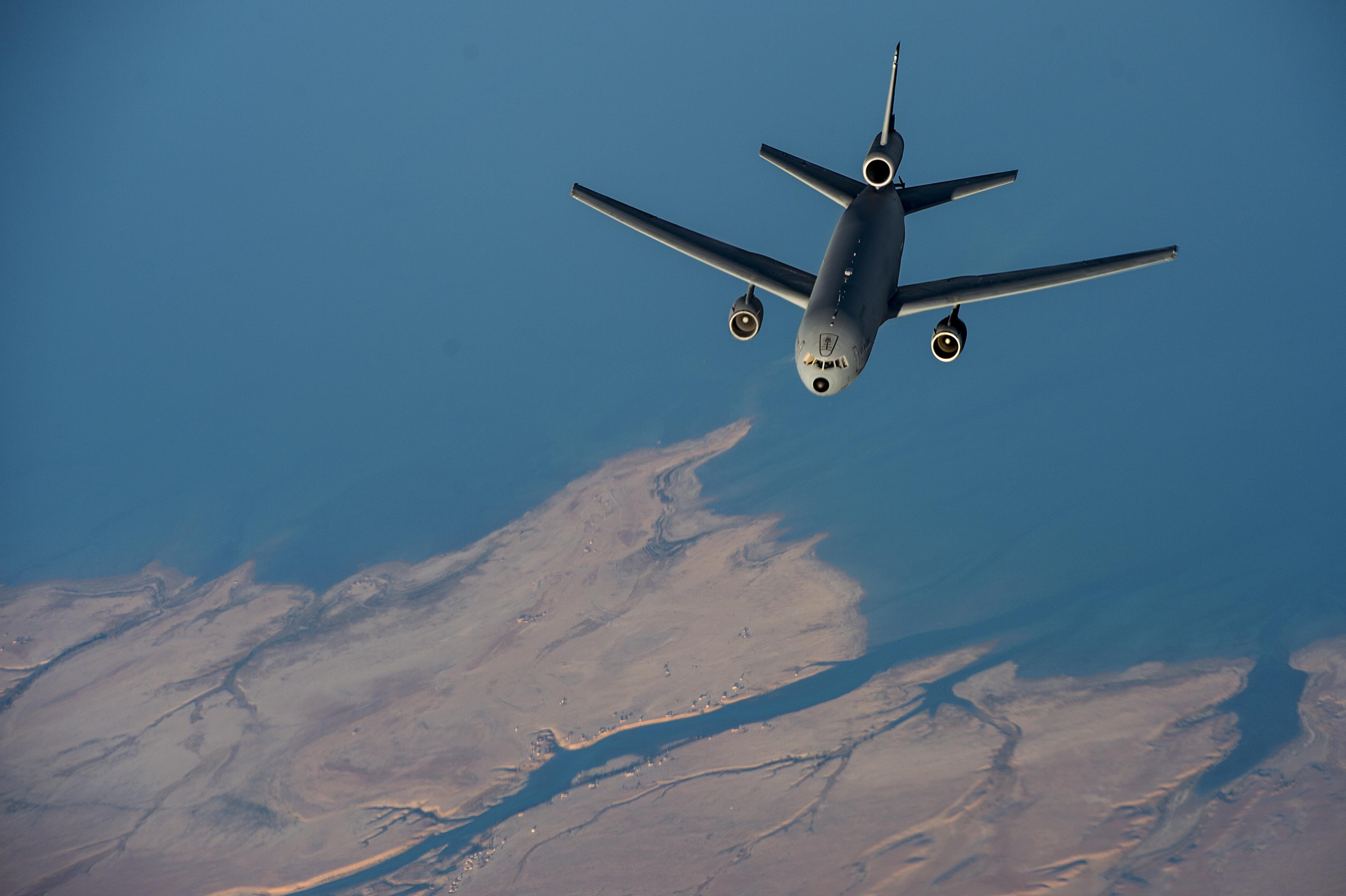 Free download high resolution image - free image free photo free stock image public domain picture -Air Refueling Squadron flies