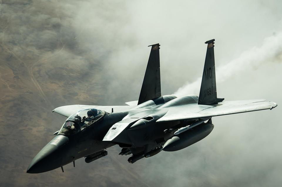 Free download high resolution image - free image free photo free stock image public domain picture  A F-15E Strike Eagle disconnects from a KC-10 Extender