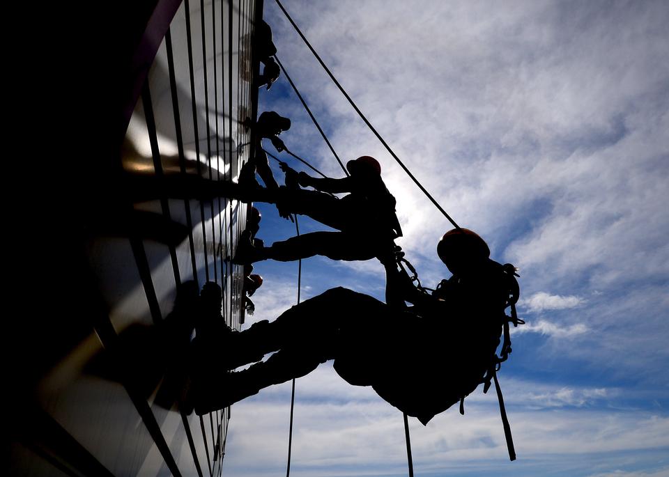 Free download high resolution image - free image free photo free stock image public domain picture  firefighters participate in rescue training course