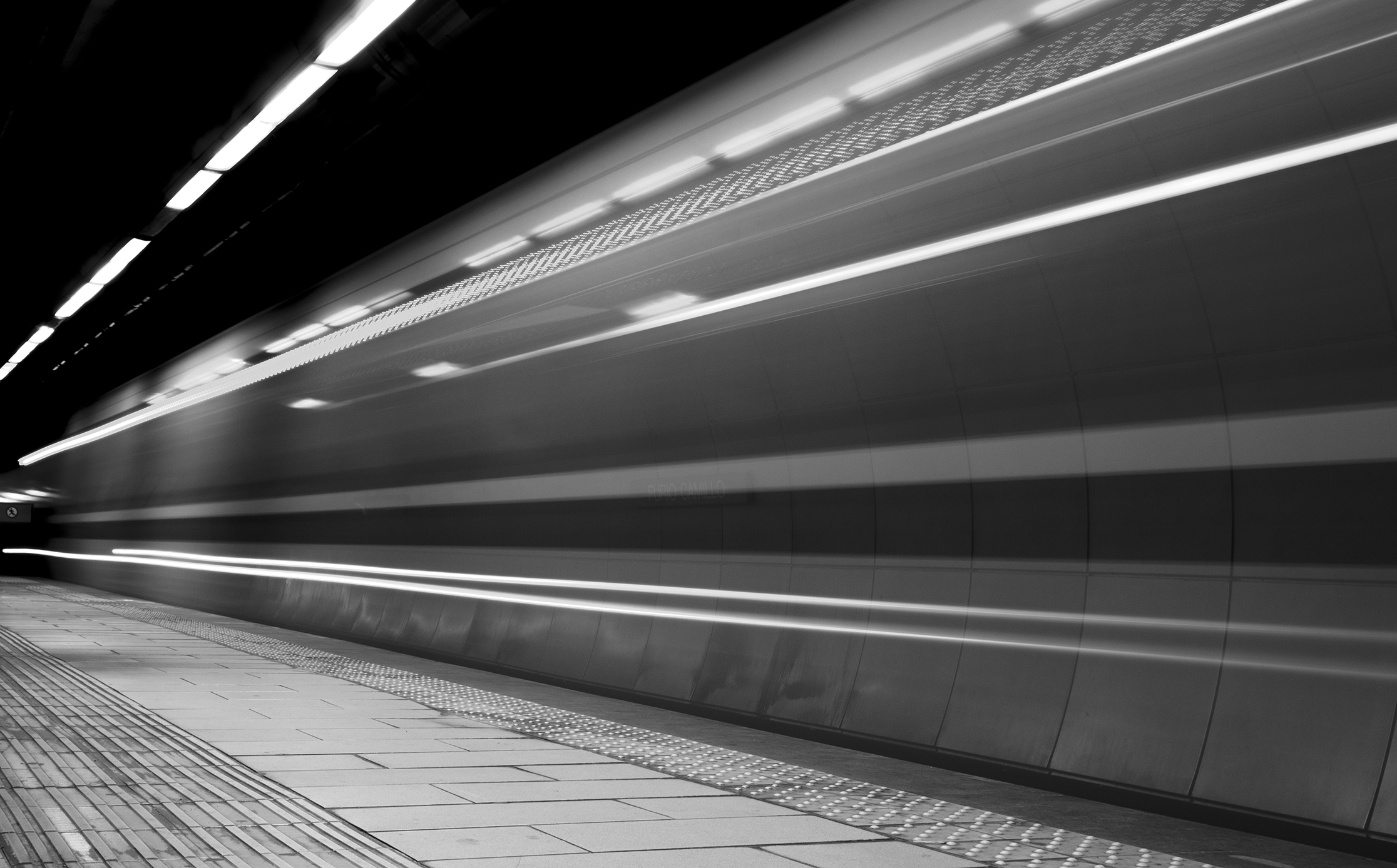 Free download high resolution image - free image free photo free stock image public domain picture -Fast moving train on underground platform