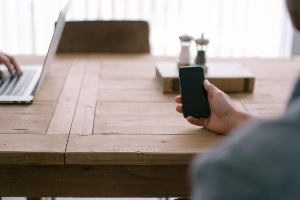 Free download high resolution image - free image free photo free stock image public domain picture  Two businessmen discussing some project