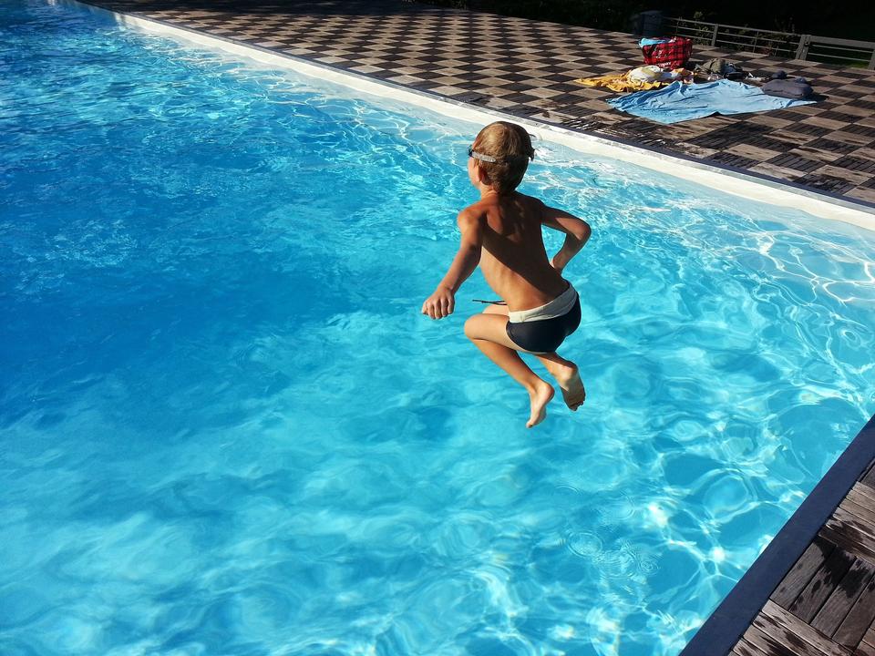 Free download high resolution image - free image free photo free stock image public domain picture  Close up of young boy swimming in pool.