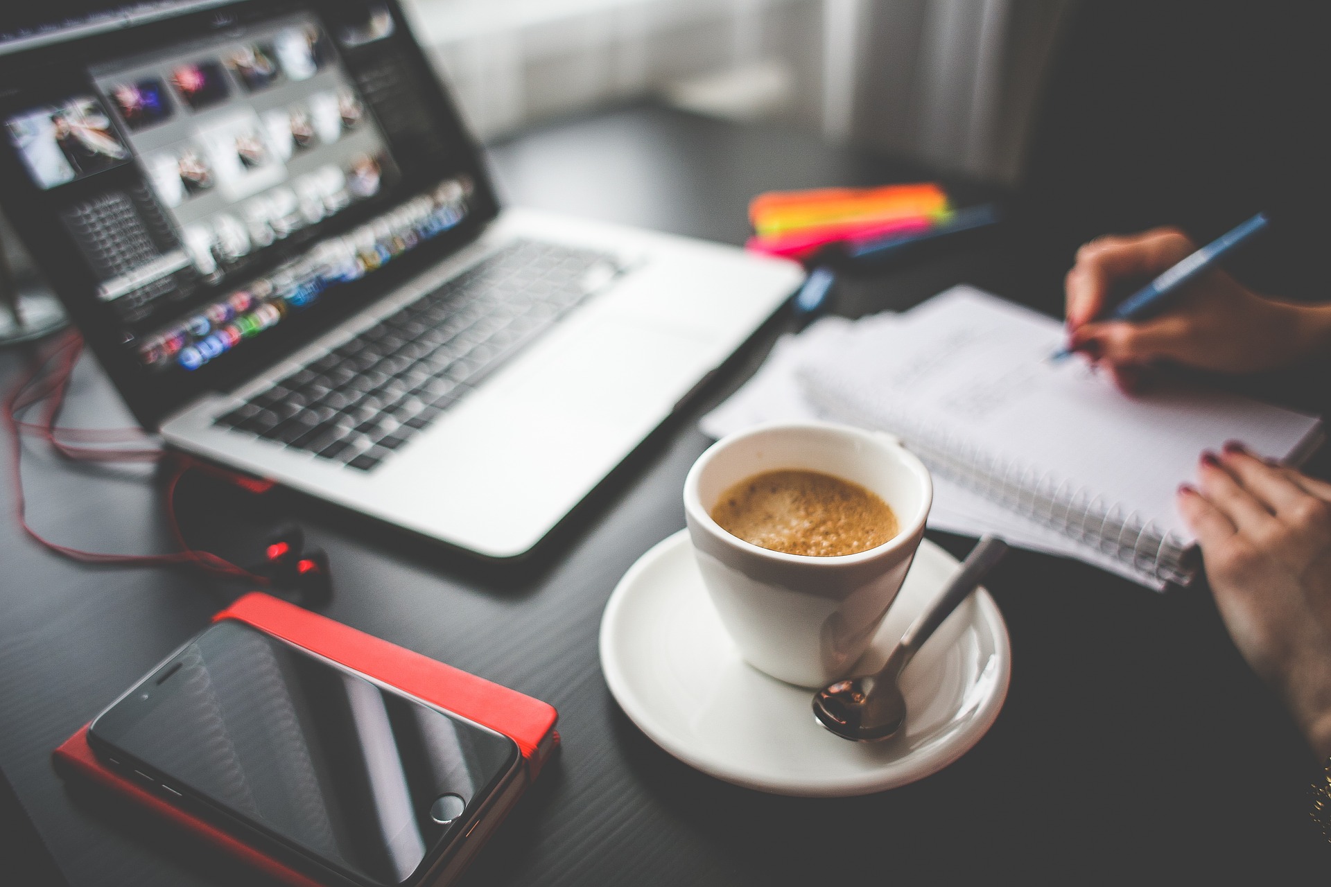 Free download high resolution image - free image free photo free stock image public domain picture -office table with notebook cup of coffee, tablet pc and notepad