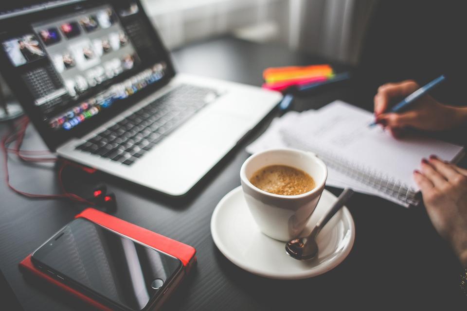 Free download high resolution image - free image free photo free stock image public domain picture  office table with notebook cup of coffee, tablet pc and notepad