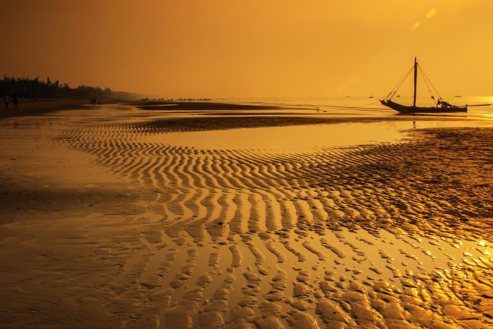 Free download high resolution image - free image free photo free stock image public domain picture  Vietnam Beach Dawn Som Son Beach Thanh Hoa Sunrise