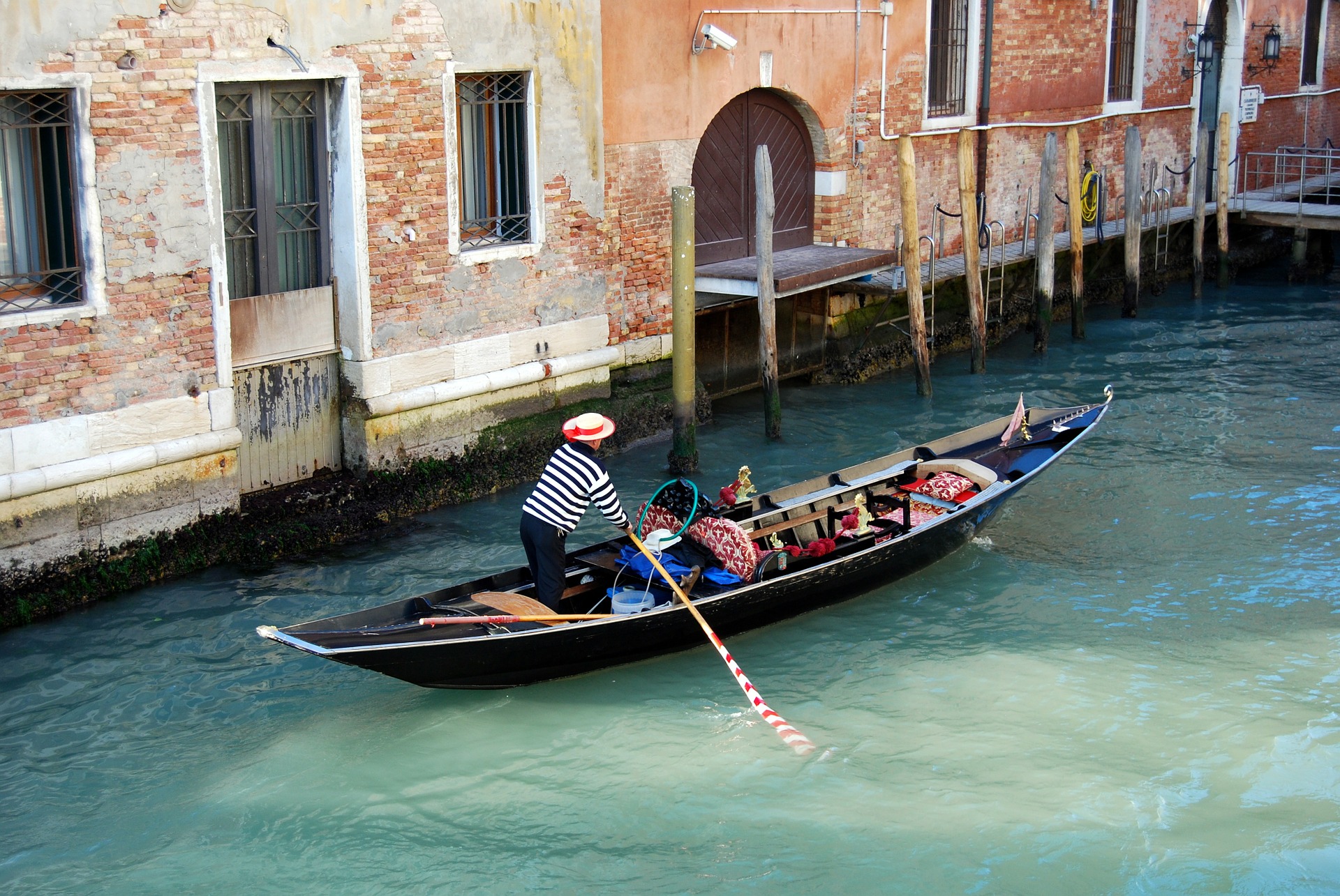 Free download high resolution image - free image free photo free stock image public domain picture -Canal with gondolas in Venice, Italy