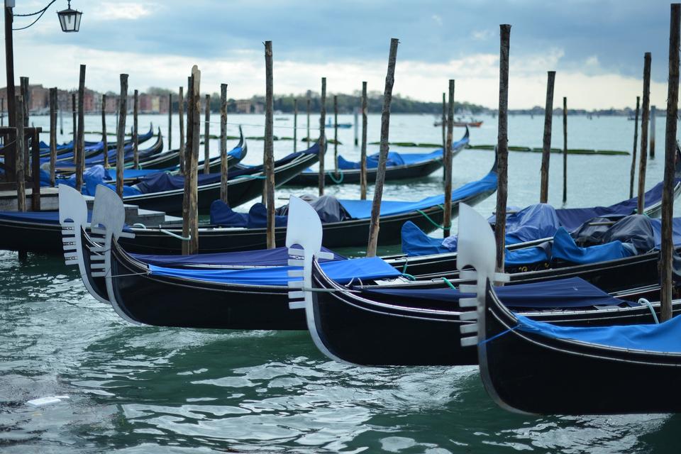 Free download high resolution image - free image free photo free stock image public domain picture  Venetian gondolas at sunrise, Venice, Italy