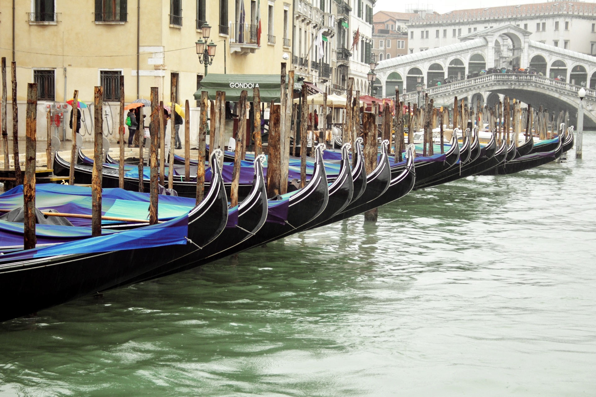 Free download high resolution image - free image free photo free stock image public domain picture -gondolas in Venice, Italy.