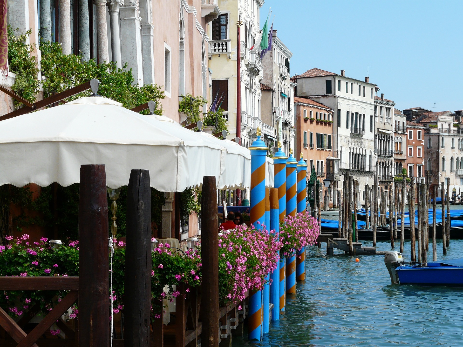 Free download high resolution image - free image free photo free stock image public domain picture -Amazing view on the beautiful Venice. Many gondolas sailing down