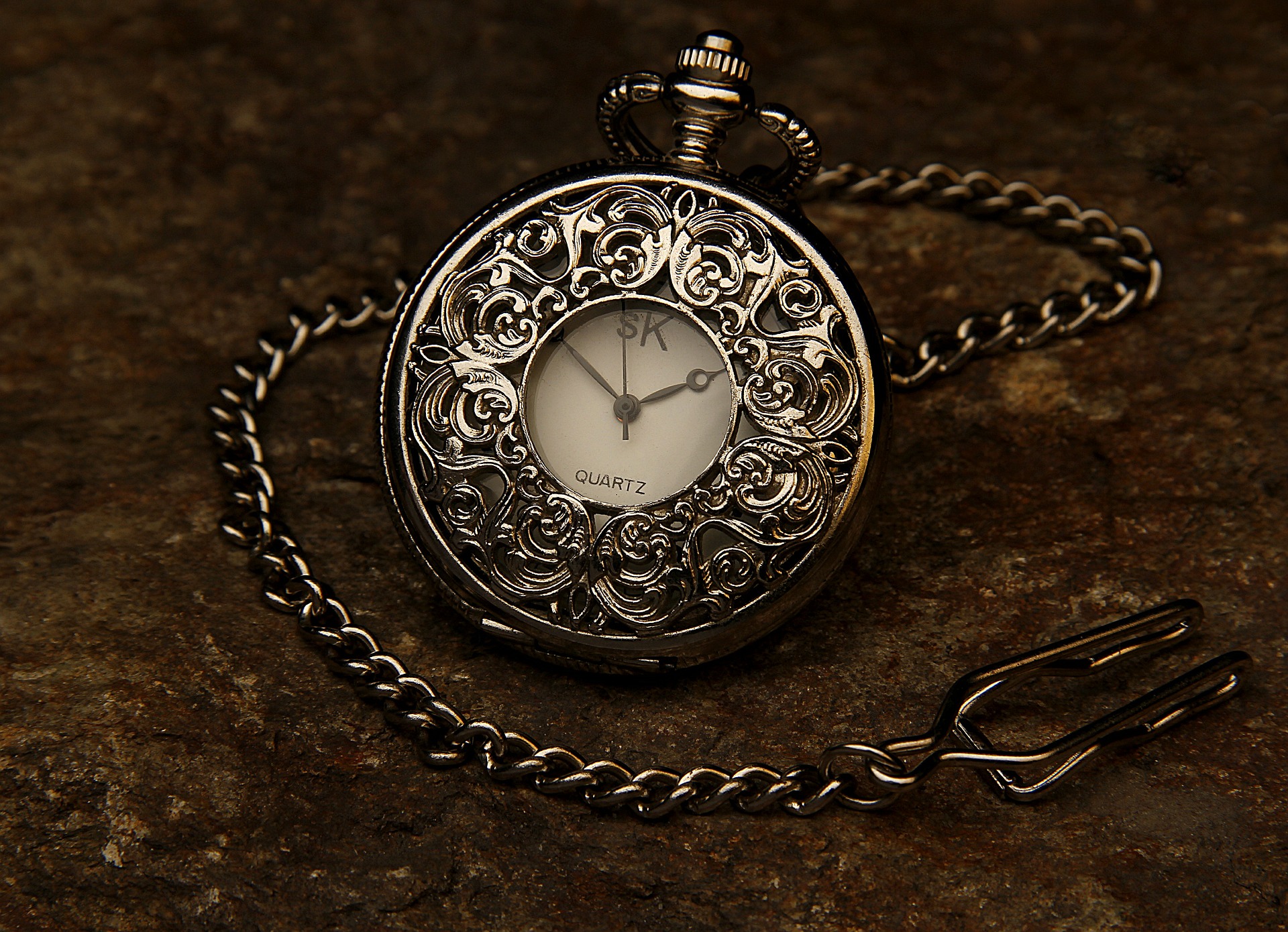 Free download high resolution image - free image free photo free stock image public domain picture -Pocket watch swinging used in hypnosis treatment