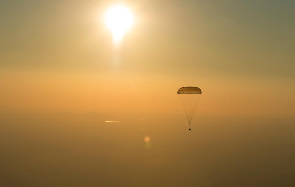 Free download high resolution image - free image free photo free stock image public domain picture  Expedition 48 Crew Returns Home