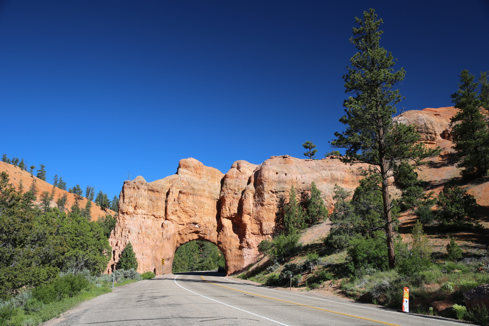 Free download high resolution image - free image free photo free stock image public domain picture -Red Arch road tunnel on the way to Bryce Canyon