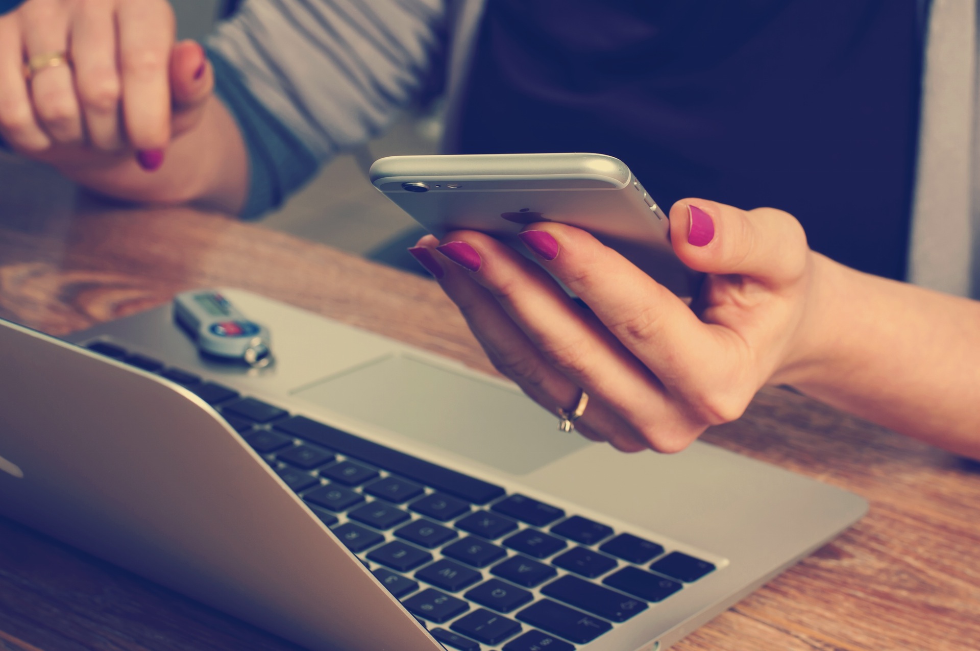 Free download high resolution image - free image free photo free stock image public domain picture -Close up of women's hands holding cell Phone