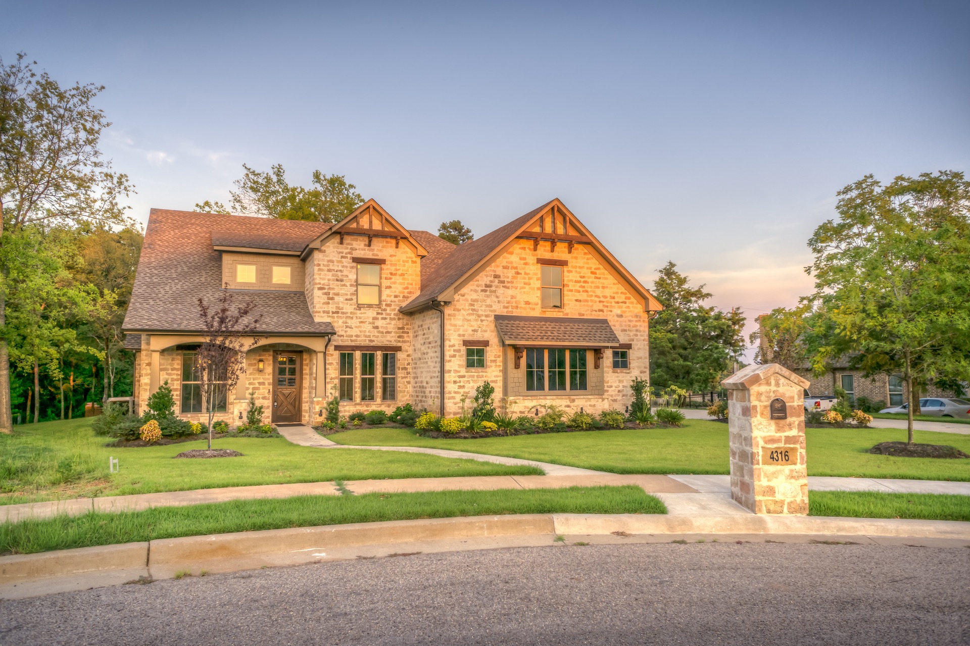 Free download high resolution image - free image free photo free stock image public domain picture -Single family house with two levels and a short driveway