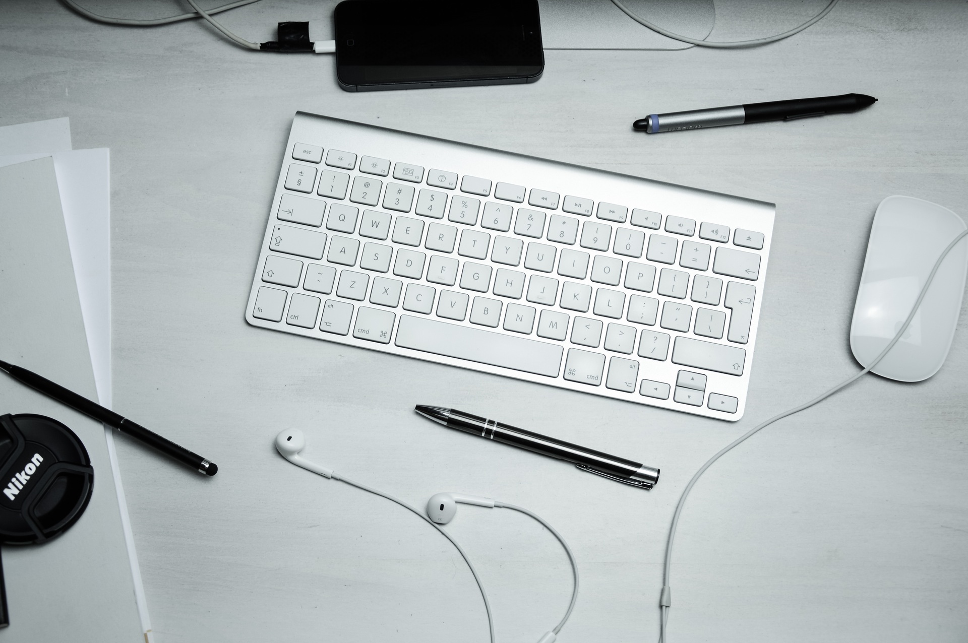 Free download high resolution image - free image free photo free stock image public domain picture -Apple Computer Keyboard on Table