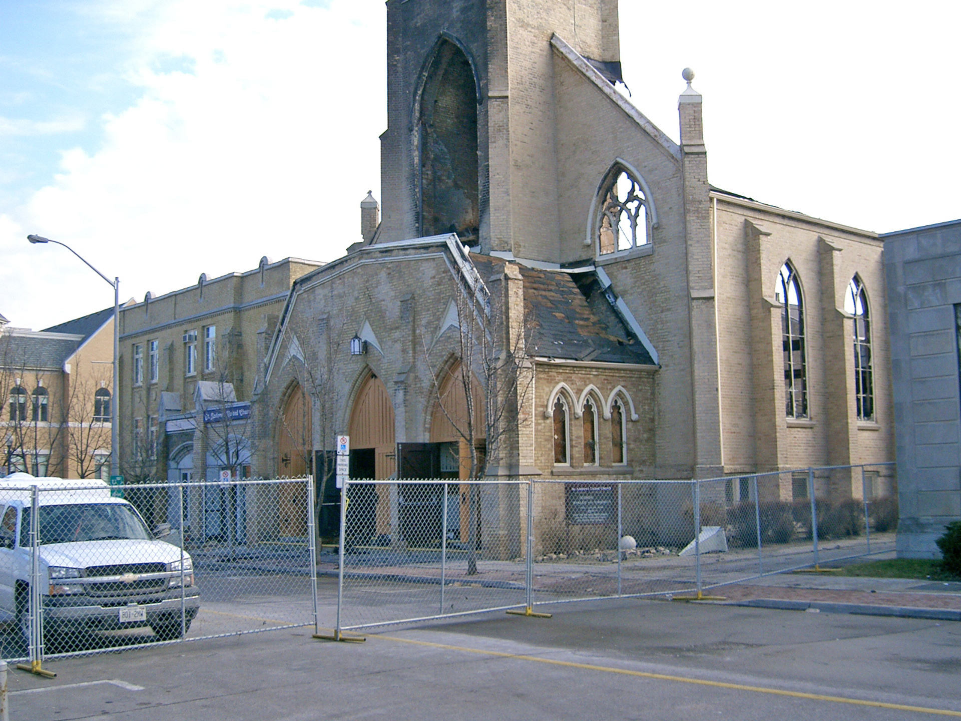 Free download high resolution image - free image free photo free stock image public domain picture -Damaged church in downtown