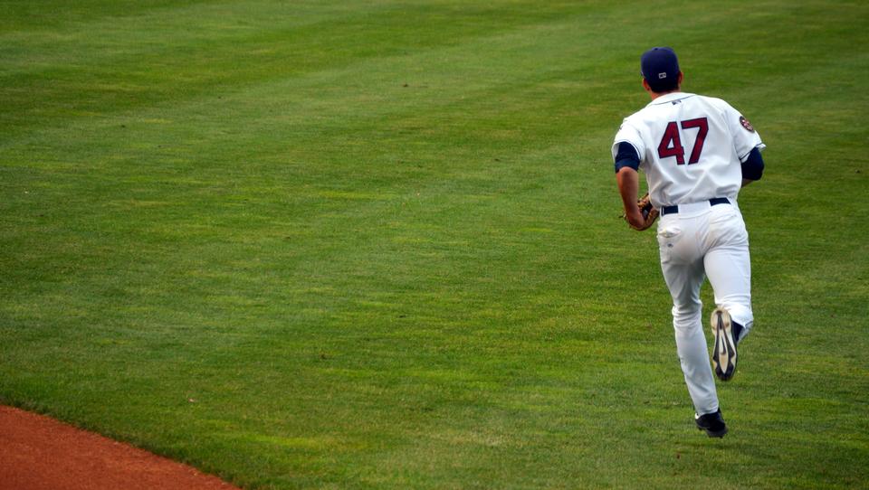 Free download high resolution image - free image free photo free stock image public domain picture  baseball player running on field