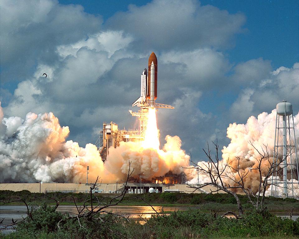 Free download high resolution image - free image free photo free stock image public domain picture  STS-26 Discovery, Orbiter Vehicle, rises into a cloudy sky