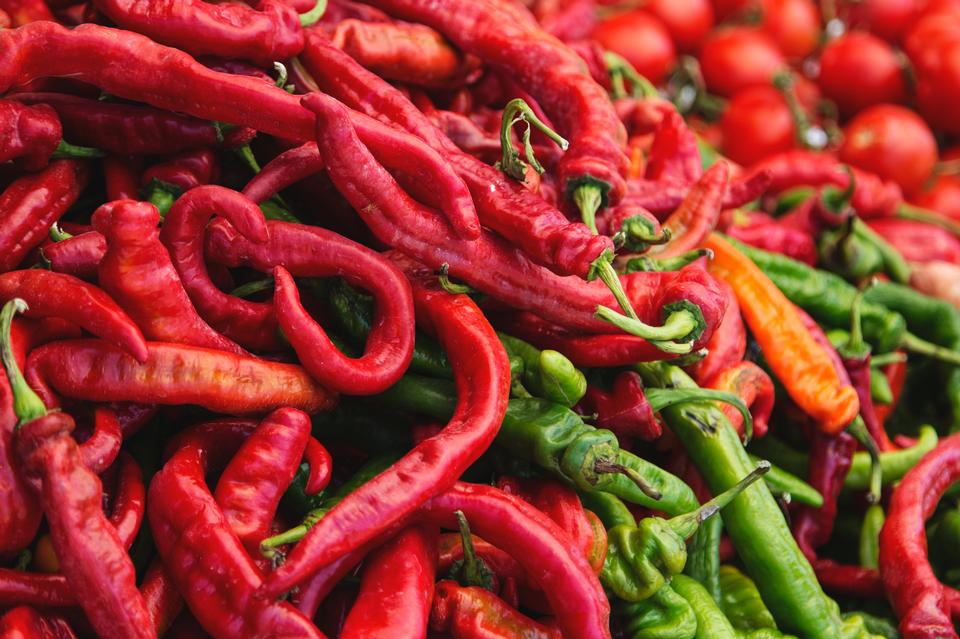 Free download high resolution image - free image free photo free stock image public domain picture  Close up of red and green hot peppers in a pile