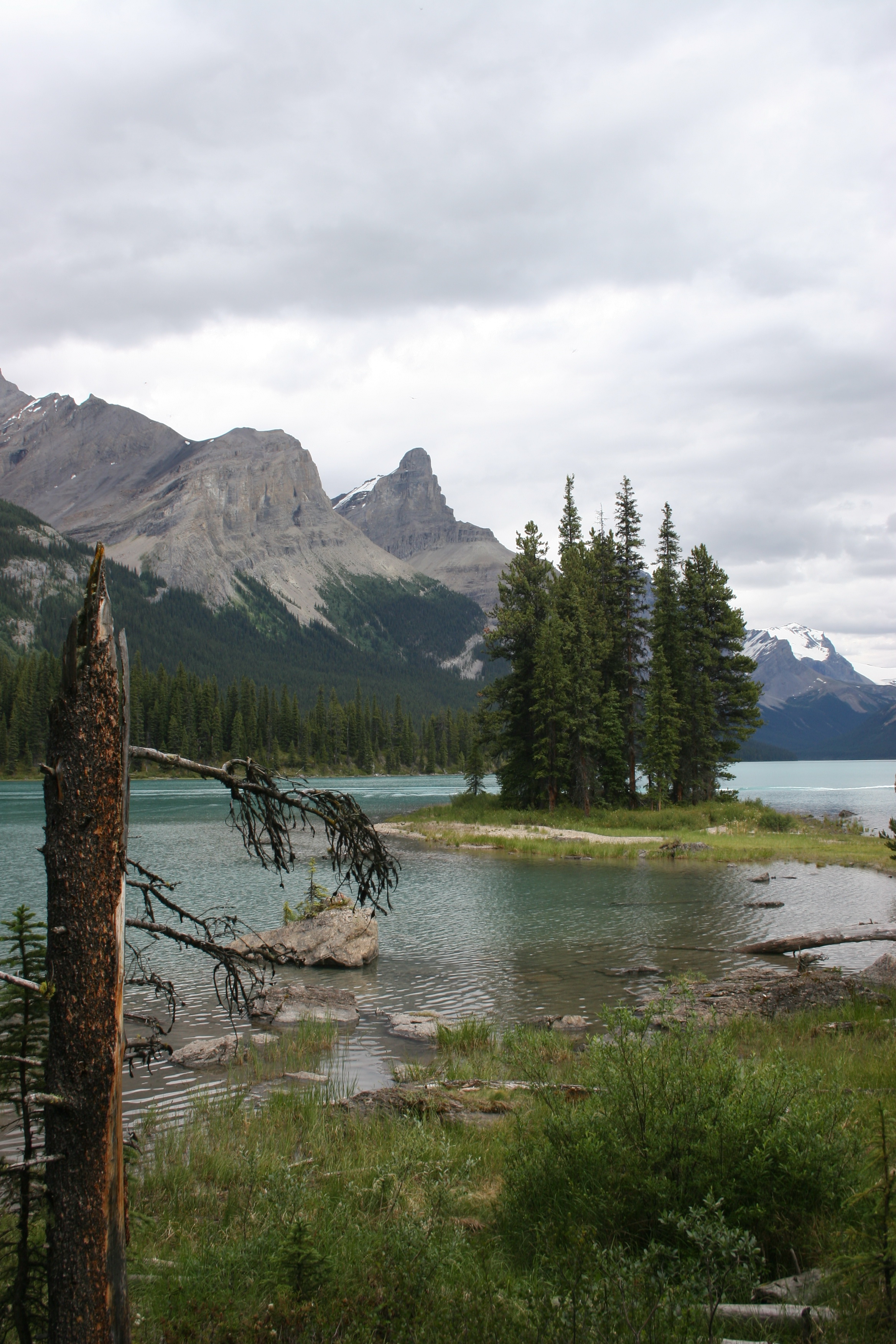 Free download high resolution image - free image free photo free stock image public domain picture -Spirit Island in Maligne Lake, Jasper National Park