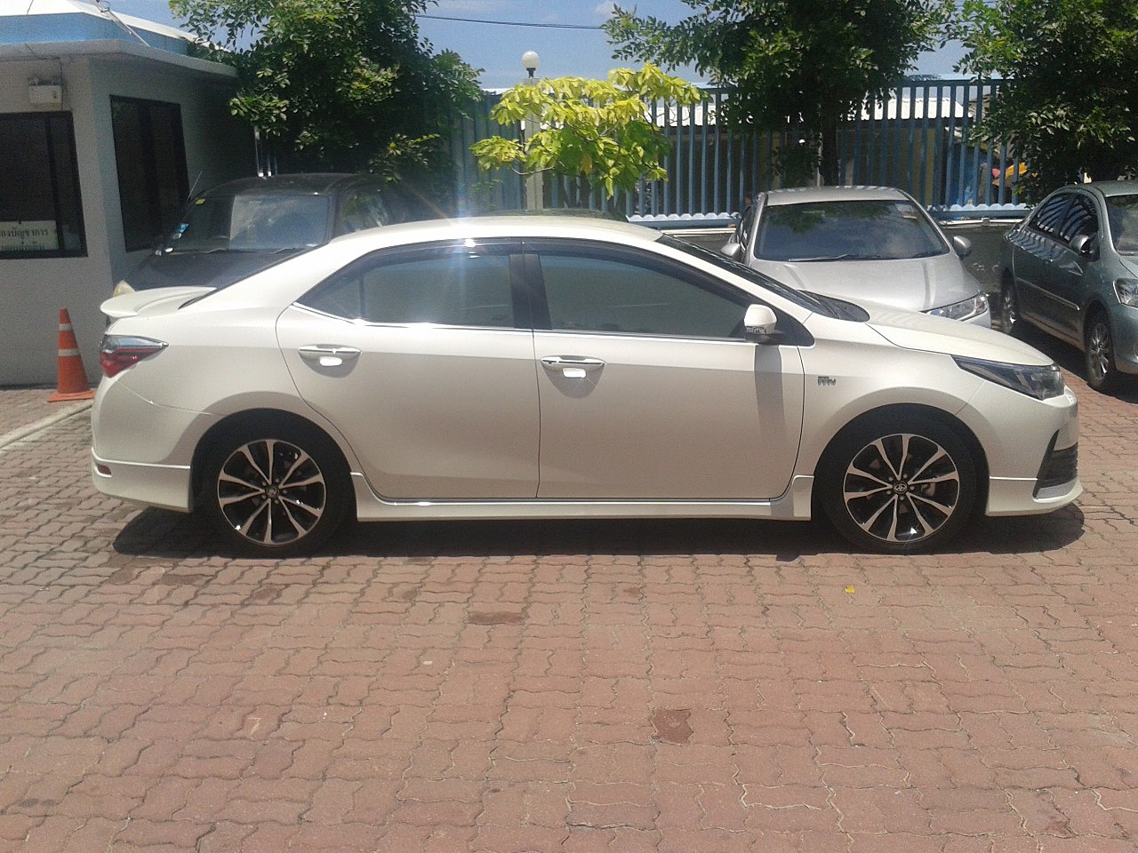 Free download high resolution image - free image free photo free stock image public domain picture -Toyota Corolla Altis ESport