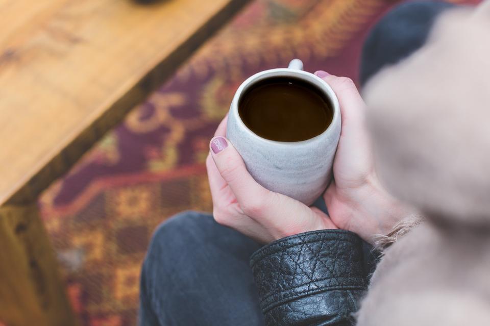 Free download high resolution image - free image free photo free stock image public domain picture  Womans Hands Holding Coffee