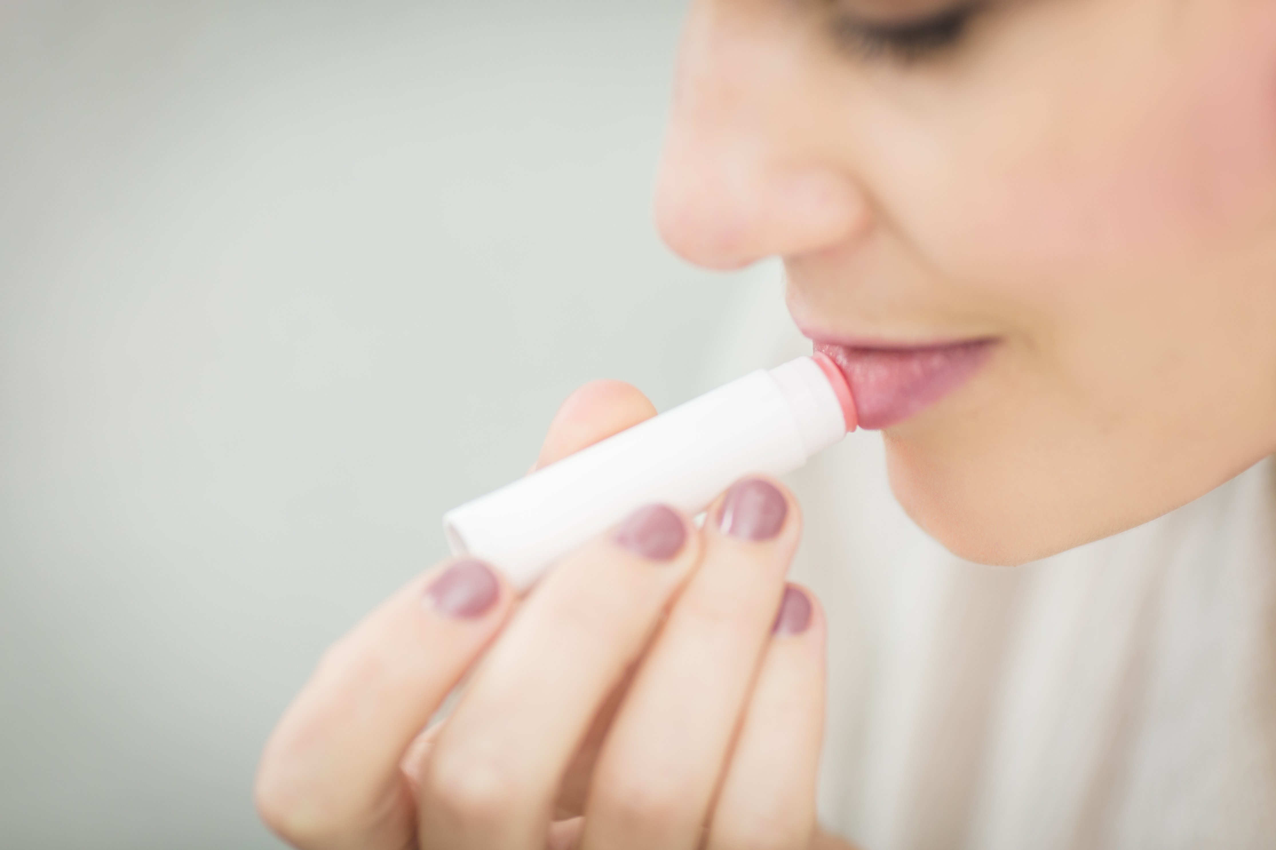 Free download high resolution image - free image free photo free stock image public domain picture -woman applying lip balm