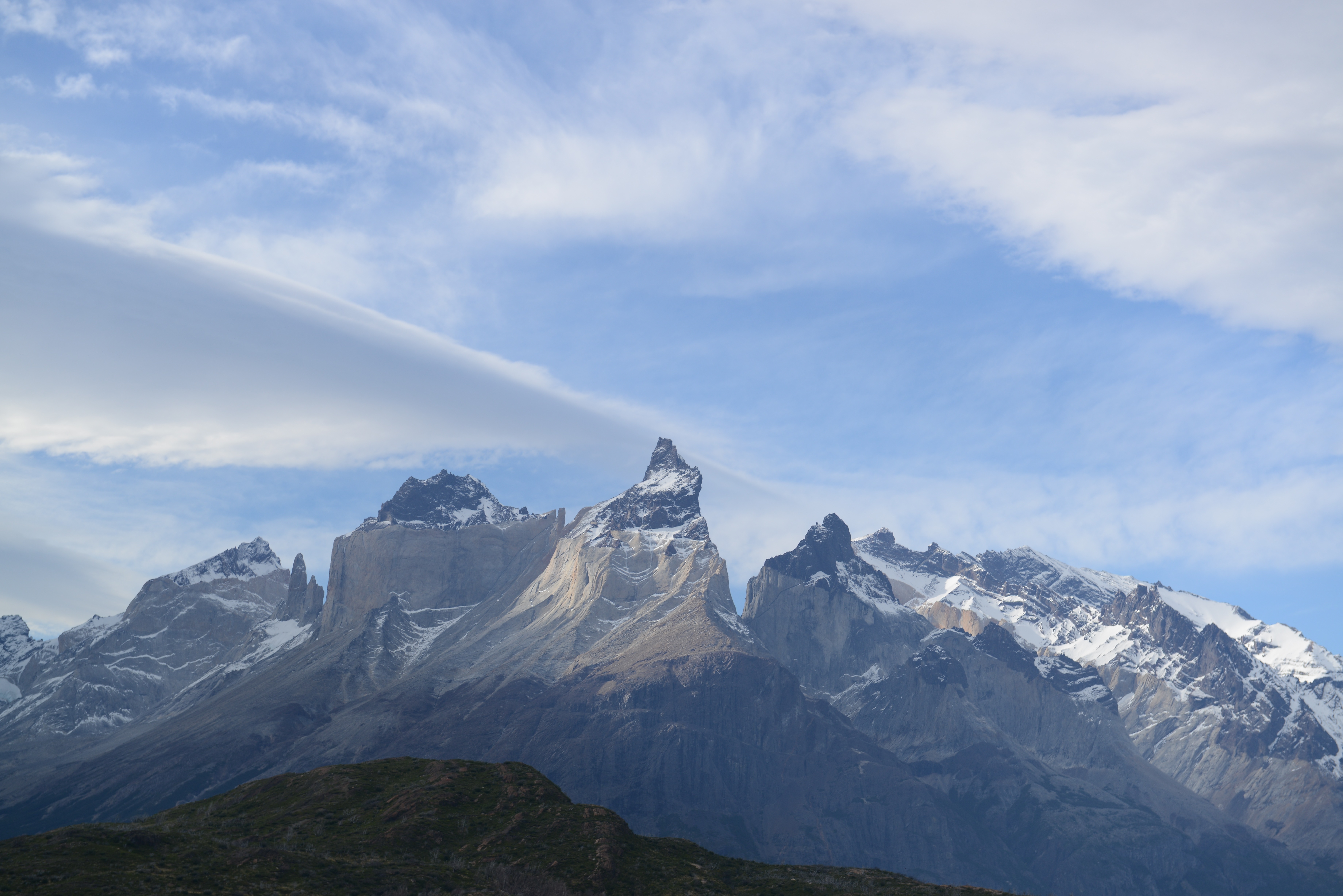 Free download high resolution image - free image free photo free stock image public domain picture -Majestic peaks of Los Kuernos over Lake Pehoe